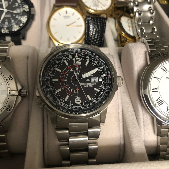 Watches - Picture 6 of 8